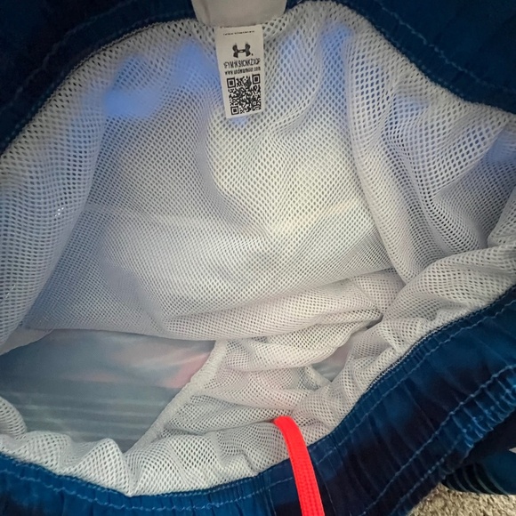 Under Armour Serenity View Board Swim Shorts Midnight Navy Size YLG NWT - Picture 12 of 12